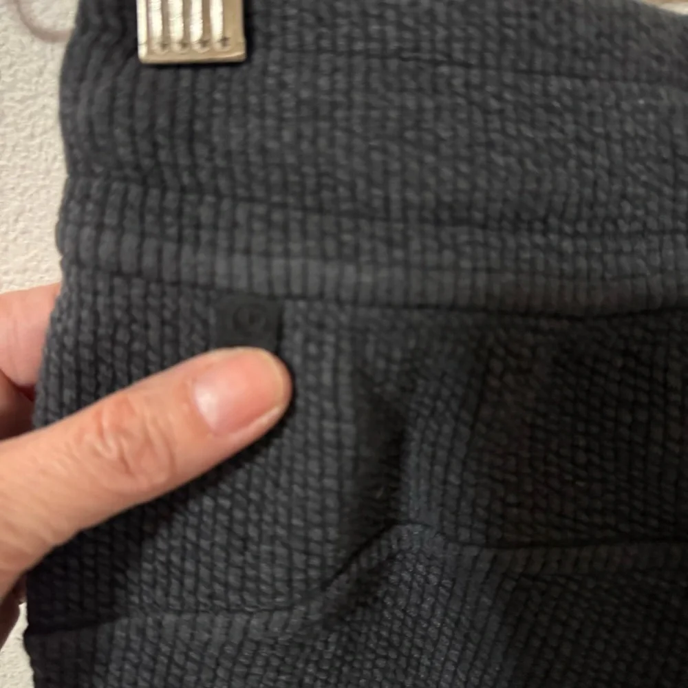 Lululemon Ribbed High-Rise Jogger 25